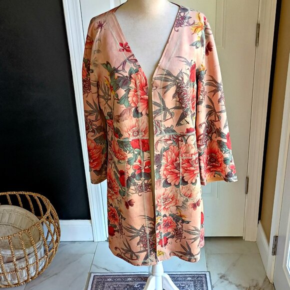 NWOT! EXQUISITE FAUX SUEDE DUSTER By SOLITAIRE - Picture 1 of 6